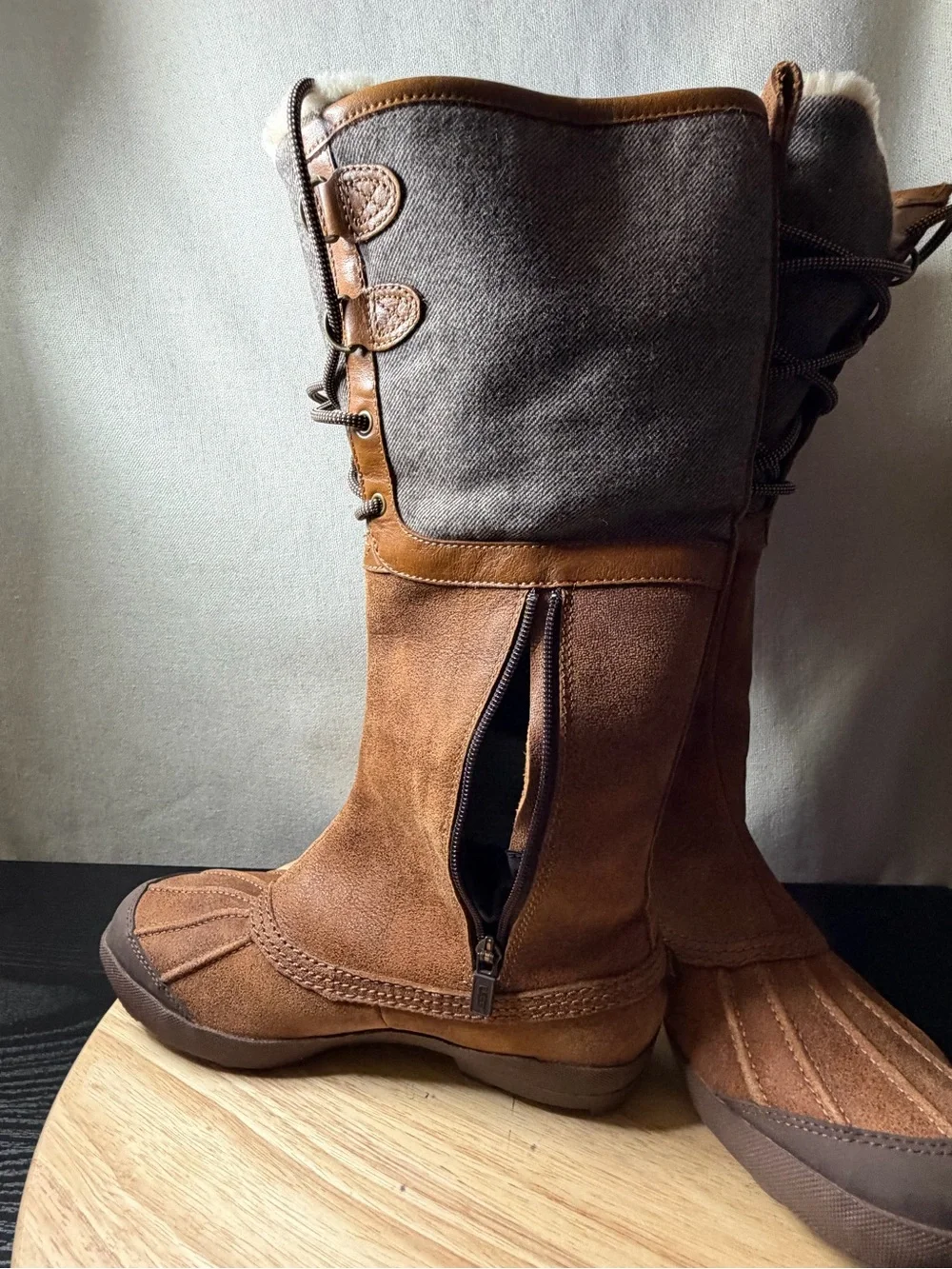 Ugg women’s Belcloud Chestnut boots